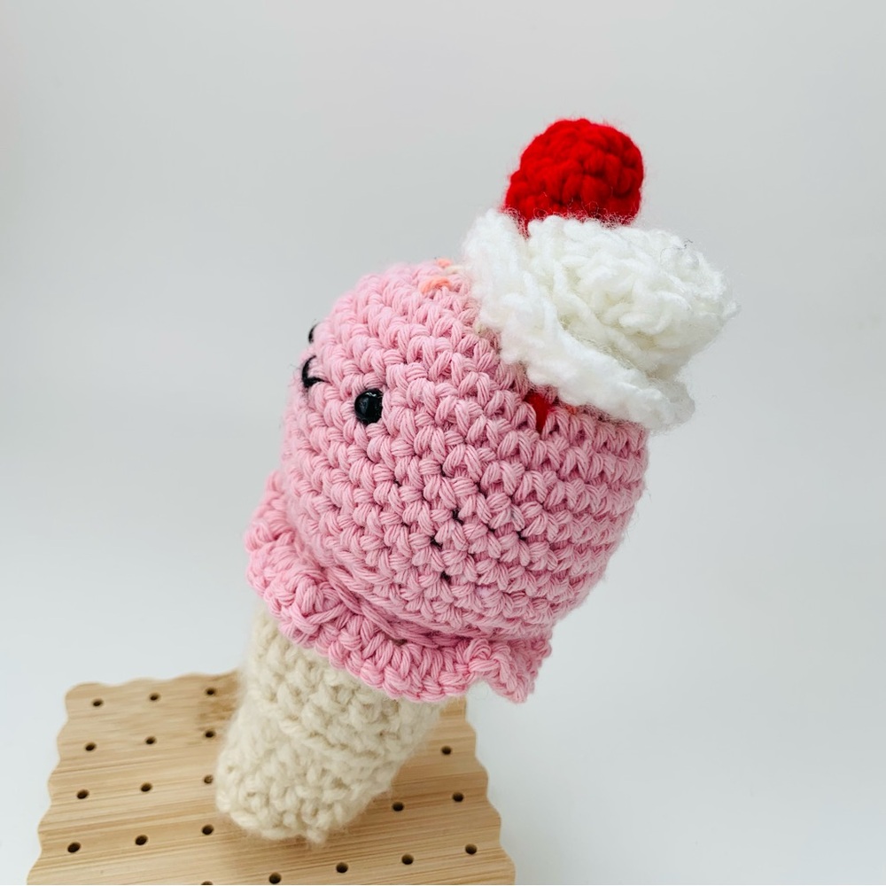 🍦Ice Cream Cone Plush Toy - Pink and Cream - Picture 5 of 6